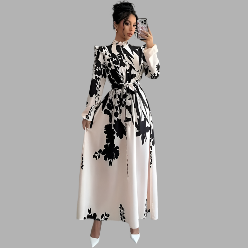 Naima™| Maxikleid mit hohem Kragen und schwarz-weißem Blumenmuster