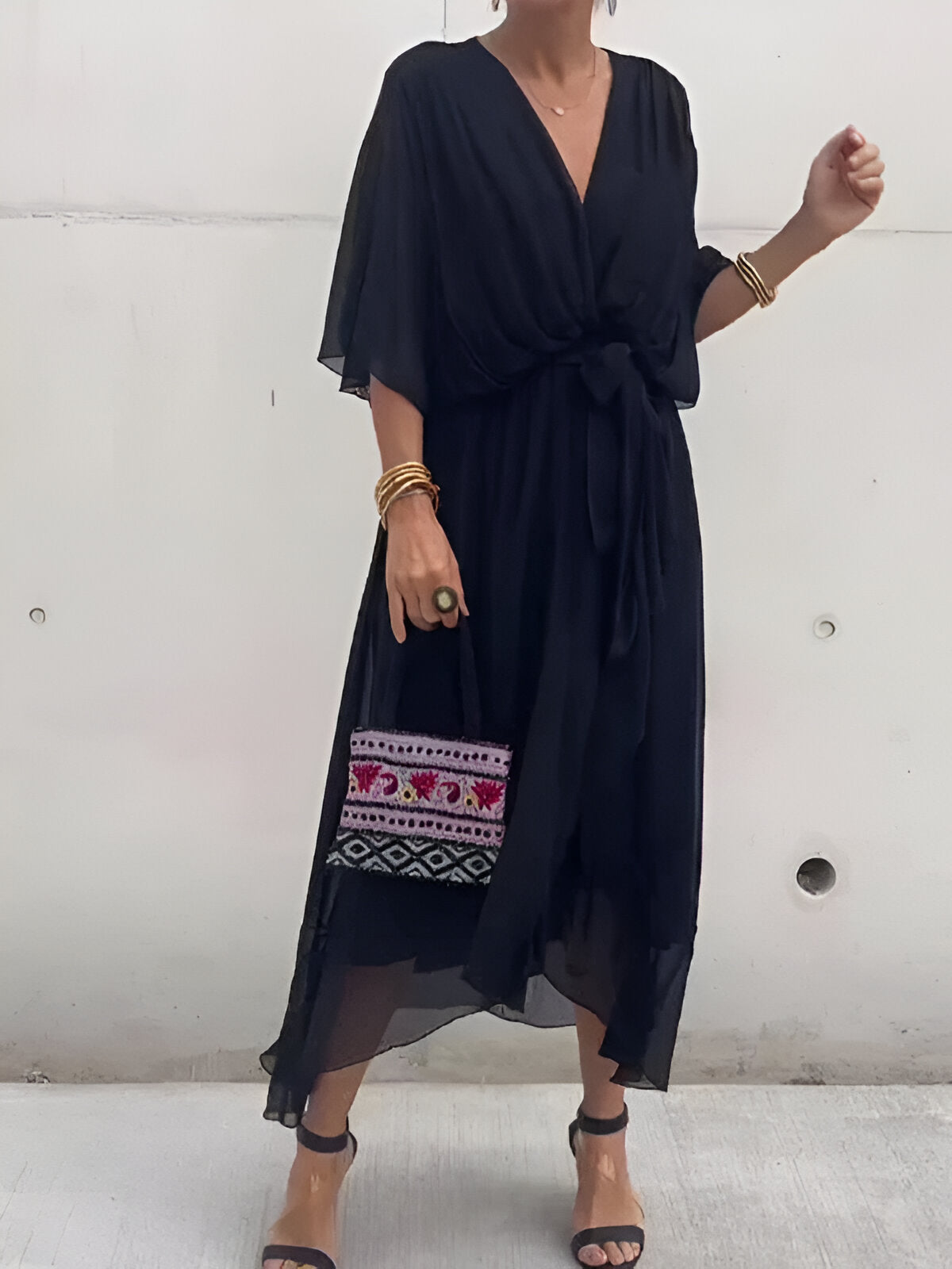 Veronique™ | Weiches Chiffonkleid mit V-Ausschnitt
