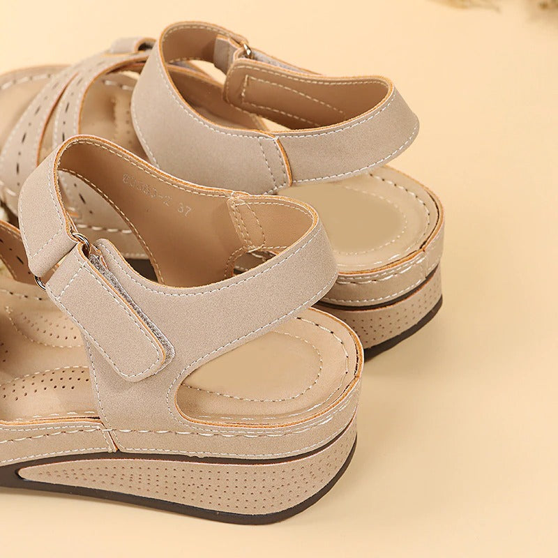 Hanny™ | Stilvolle & bequeme orthopädische Sandalen