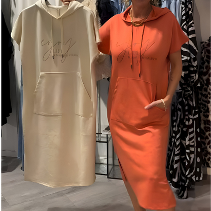 Emma™ | Lockeres Kleid mit Kapuze und femininer Passform