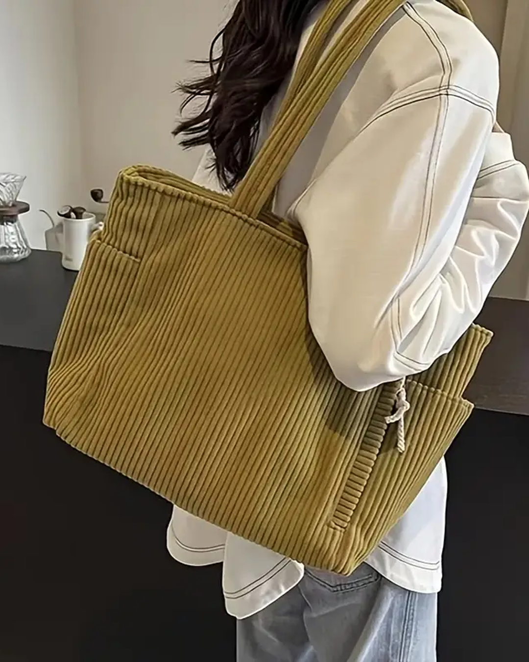 Hilda™| Gerippte Tragetasche mit Kordel-Detail