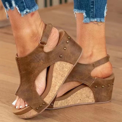 Greta™| Keilsandalen mit Cut-Out-Design aus Kork