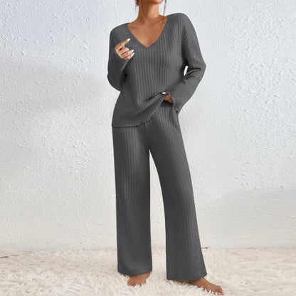 Vivienne™ | Zweiteiliges Set mit gerader Hose und V-Ausschnitt-Top