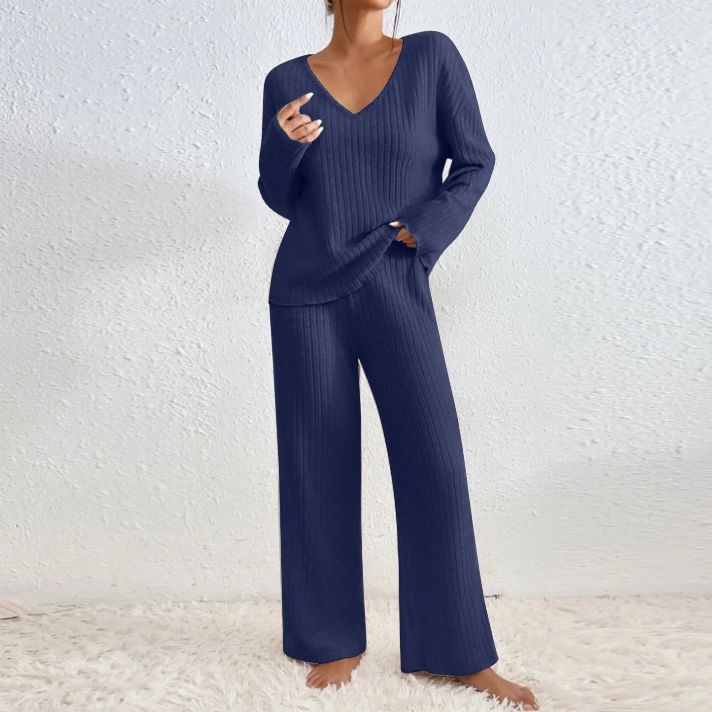 Vivienne™ | Zweiteiliges Set mit gerader Hose und V-Ausschnitt-Top