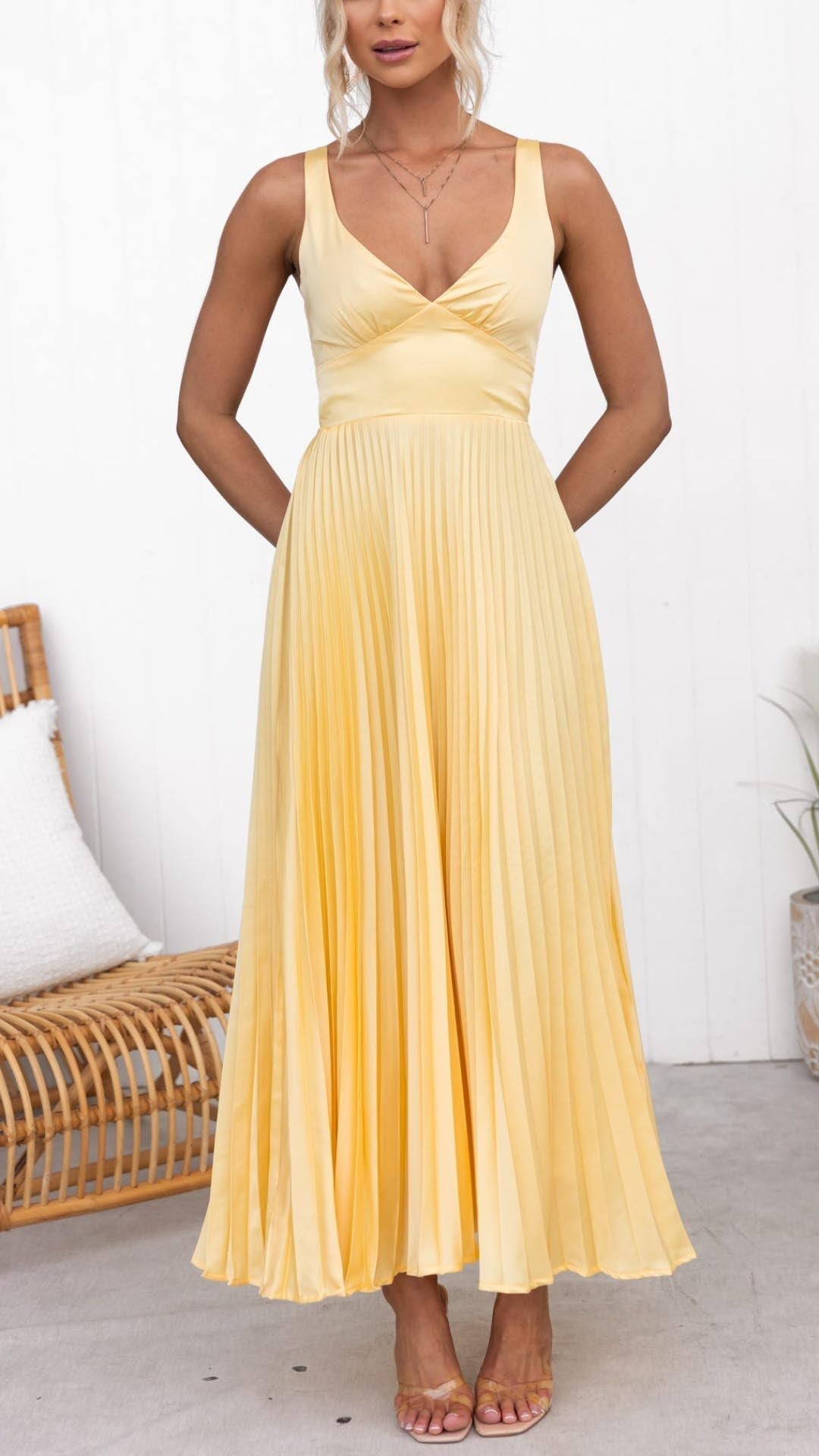Dulcea™ | Plissiertes Maxikleid mit V-Ausschnitt