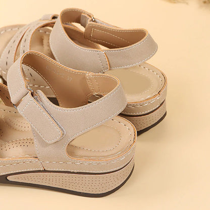 Hanny™ | Stilvolle & bequeme orthopädische Sandalen